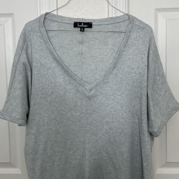 Lulus Short Sleeve Sweater Top Gray Boxy True Story Light Blue V-Neck size Small - Picture 6 of 11